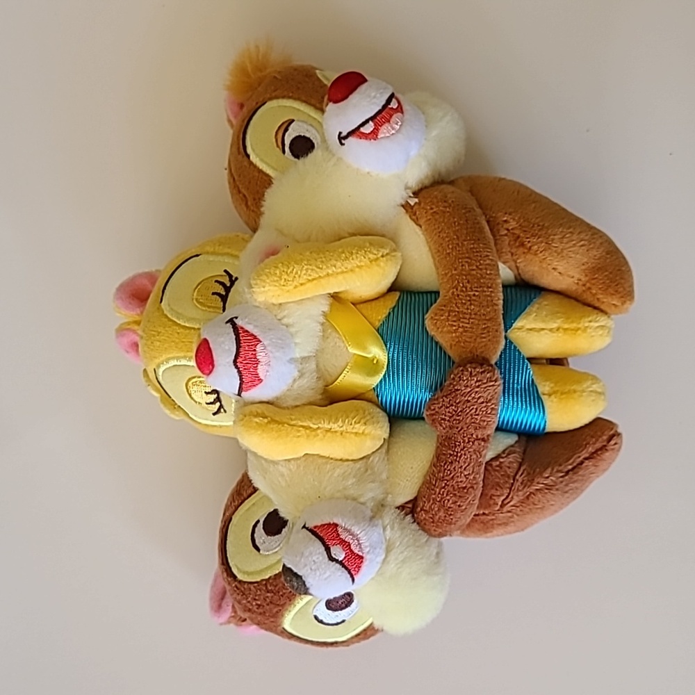 NWOT Rare Japan Tokyo Disney Chip n' Dale and Clarice Plush Badge Keychain